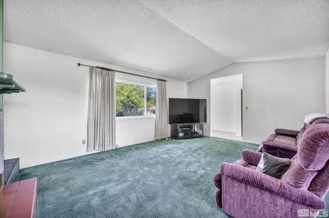 2835 Everett Dr, Reno, NV 89503 photo 17