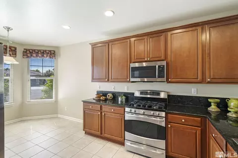 7007 Woodward Rd, Sparks, NV 89436 photo 6