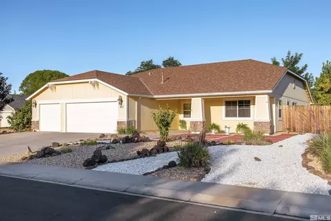843 Klien St, Dayton, NV 89403