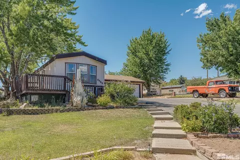5755 S Conti Cir, Sun Valley, NV 89433