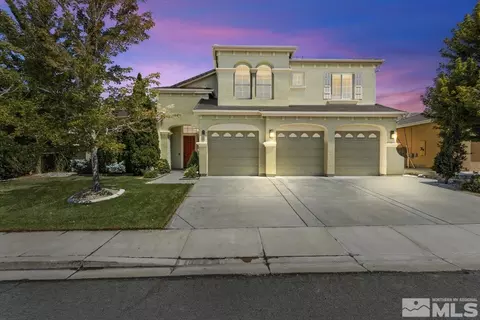 10560 Dillingham Dr, Reno, NV 89521 photo 2