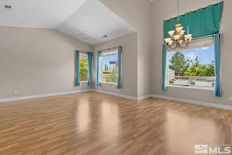 10560 Dillingham Dr, Reno, NV 89521 photo 7