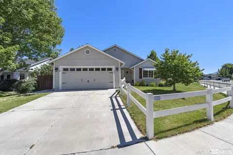 1442 Edlesborough Cir, Gardnerville, NV 89410