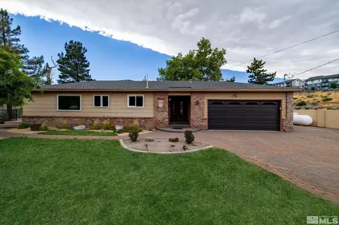 4290 Truckee River Trl, Reno, NV 89523