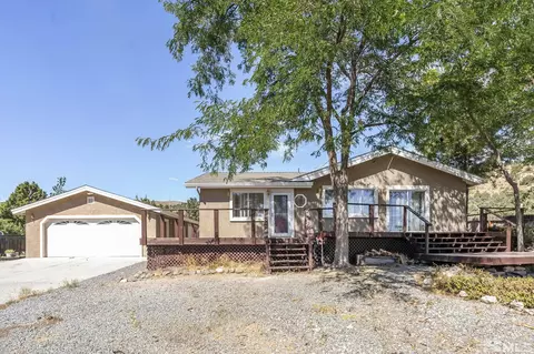 9 Mc Clellan Peak Dr, Mound House, NV 89706