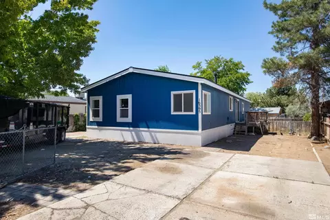 16395 Rhyolite Cir, Reno, NV 89521