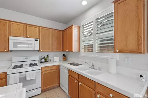 Kitchen - 1676 Iron Mountain Dr, Reno, NV 89521 photo 4 of 5