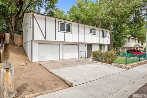 1605 Kings Row, Reno, NV 89503