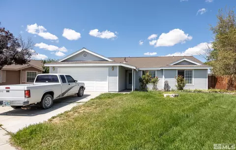 300 Wildrose Ct, Fernley, NV 89408
