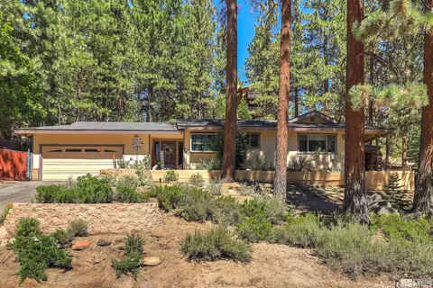 446 Devaux Ln, Zephyr Cove, NV 89448