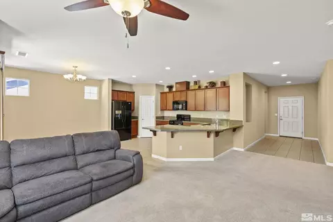 11053 Colton Dr, Reno, NV 89521 photo 5