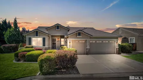 643 St Andrews Dr, Dayton, NV 89403