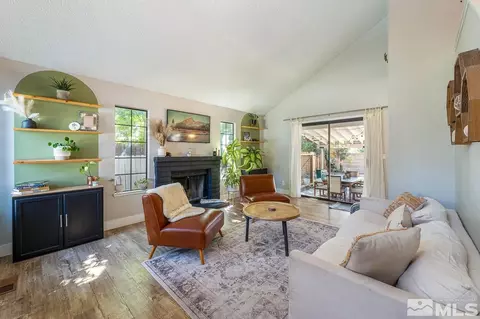 5946 Coyote Ridge Rd, Reno, NV 89523