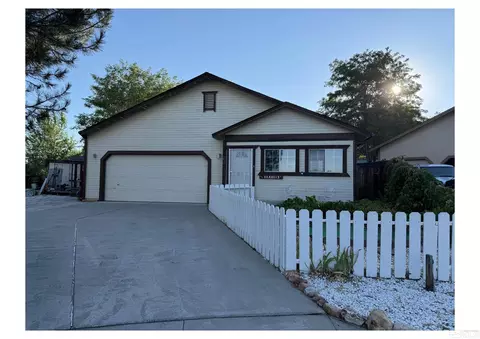 6810 Hibiscus Ct, Sparks, NV 89436