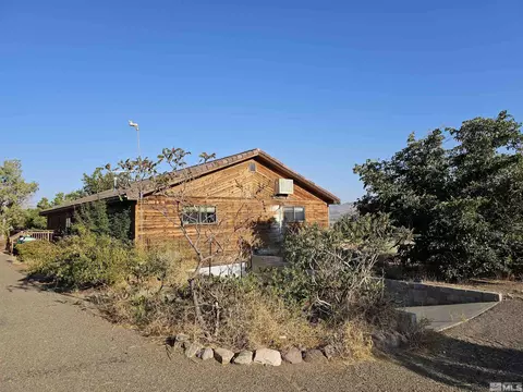 129 Edith, Dayton, NV 89403