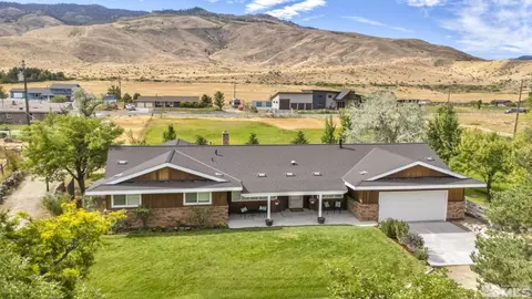2255 Blue Heron Cir, Reno, NV 89523