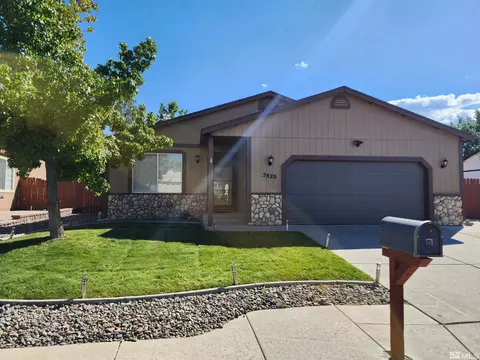5820 Lightning, Sun Valley, NV 89433