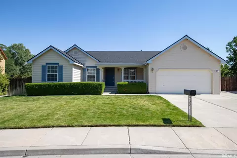 875 Christina Cir, Sparks, NV 89436