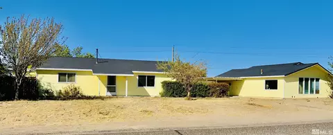 8800 Ara Ln, Fallon, NV 89406