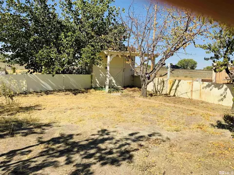 8800 Ara Ln, Fallon, NV 89406 photo 4