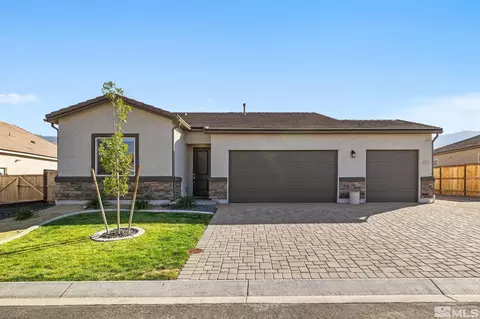 8364 Fenhollow Dr, Reno, NV 89523