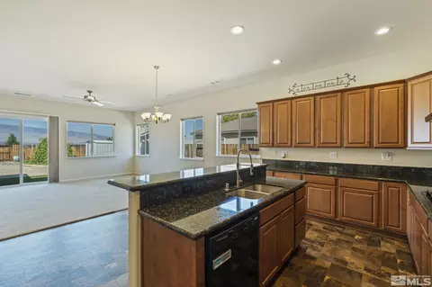 10295 Cavalry Cir, Reno, NV 89521 photo 16