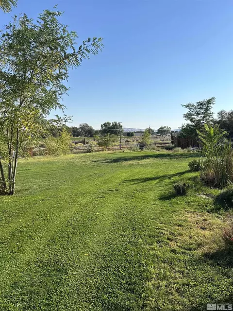Exterior - 13200 Carson Hwy, Fallon, NV 89406 photo 5 of 16