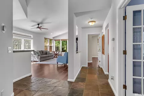809 Caughlin, Reno, NV 89519 photo 4