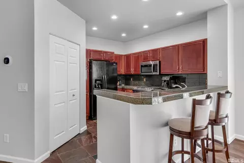809 Caughlin, Reno, NV 89519 photo 6