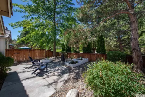 809 Caughlin, Reno, NV 89519 photo 17