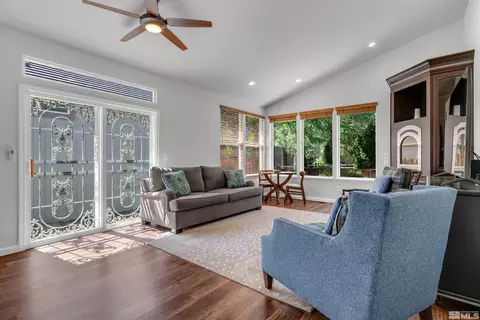 809 Caughlin, Reno, NV 89519 photo 9