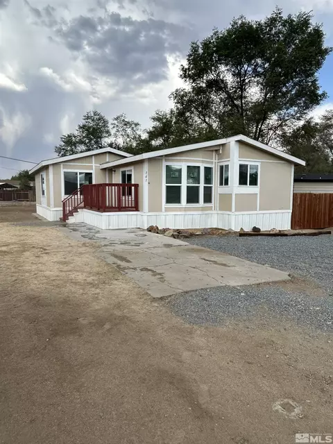 161 E 5th, Sun Valley, NV 89433
