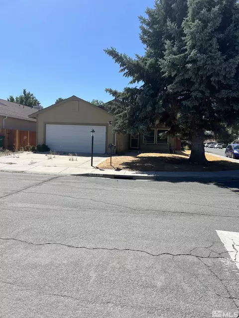 1603 Maple Creek Ln, Carson City, NV 89701