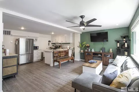 1523 E Long St, Carson City, NV 89706