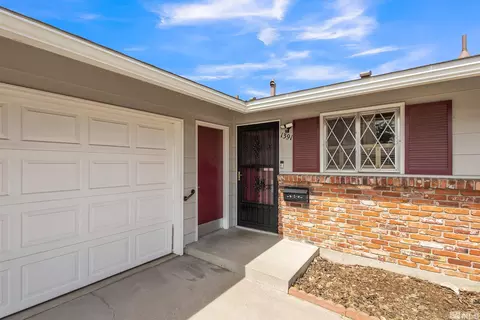 1391 Roberts St, Reno, NV 89502