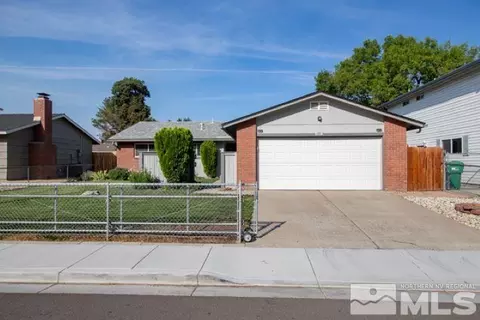 693 Marracco Dr, Sparks, NV 89434