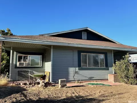 665 Winston Dr, Reno, NV 89512