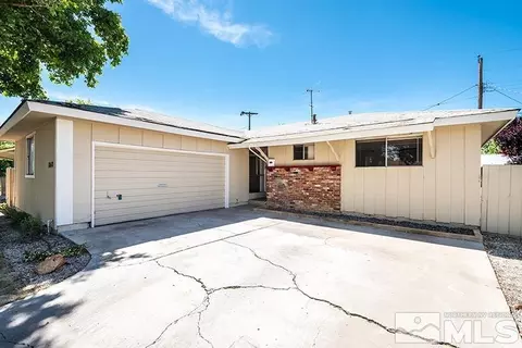 1040 Casa Loma Dr, Reno, NV 89503