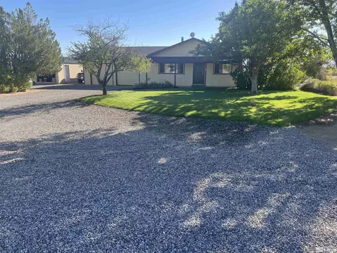 40 Miller Rdg, Wellington, NV 89444