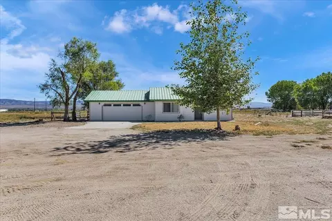 1079 Johnson Ln, Minden, NV 89423