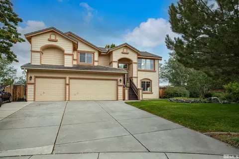 7072 Cinnamon Dr, Sparks, NV 89436