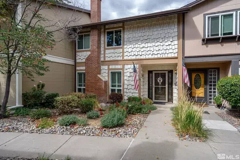 1529 Foster Dr, Reno, NV 89509