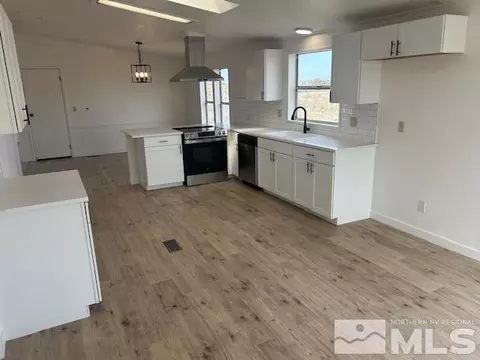 3039 Cj Dr, Fallon, NV 89406 photo 2
