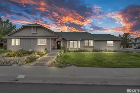 107 Pebble Dr, Dayton, NV 89403