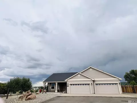 657 Appaloosa Ln, Gardnerville, NV 89410