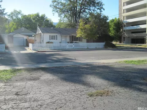 708 S Curry St, Carson City, NV 89703