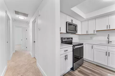 5218 Echo Ave, Reno, NV 89506 photo 17