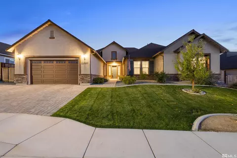 11527 Hacienda Rdg, Sparks, NV 89441