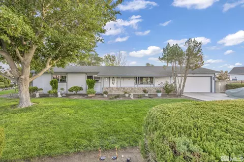 260 Arrow St, Fernley, NV 89408