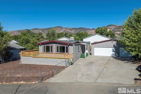 305 Taurus Cir, Reno, NV 89521